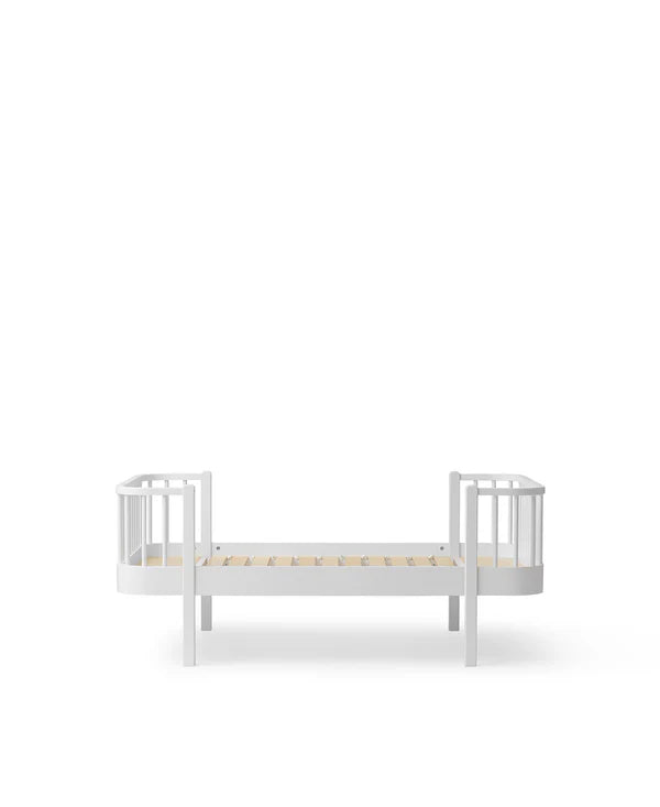 Junior Bed 90 x 160 cm Wood Original White
