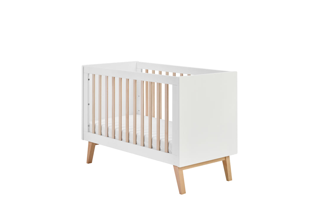 Pinio - Bed 60 x 120 cm Swing | White