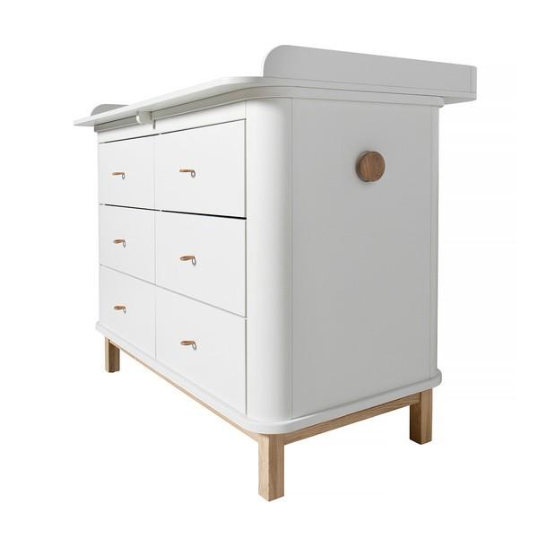 Oliver Furniture Wood Commode 6 Laden in wit eiken, ideaal voor de kinderkamer, met soft close lades en afgeronde haken.