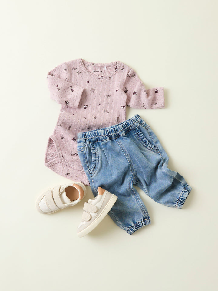 Babyjeans in mediumblauw met ruches en verstelbare taille van Name It