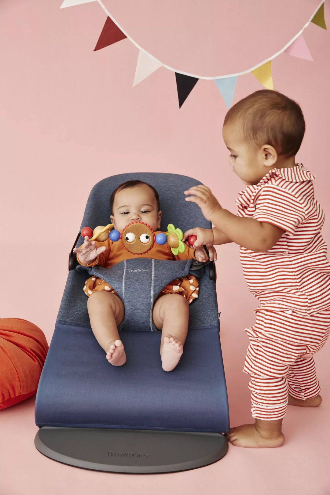 BabyBjörn speeltje Relax met ondeugende oogjes voor wipstoel