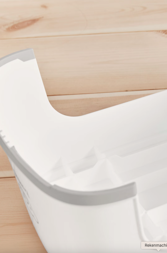 BabyBjörn wit opstapje met antislip en kindvriendelijk design