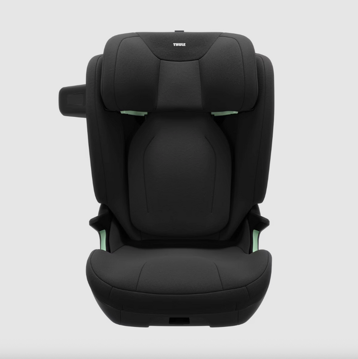 Thule Palm Booster autostoel met hoge rugleuning in zwarte uitvoering
