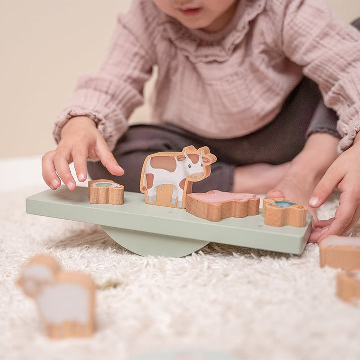 Little Dutch balansspel met houten dieren, Jim en Rosa, balans en kaartjes, geschikt voor kinderen vanaf 3 jaar.