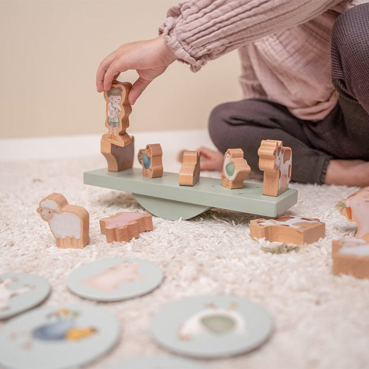 Little Dutch balansspel met houten dieren, Jim en Rosa, balans en kaartjes, geschikt voor kinderen vanaf 3 jaar.