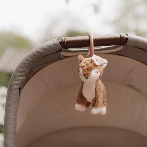 Little Dutch trilfiguur hert geschikt voor autostoel, box en kinderwagen.