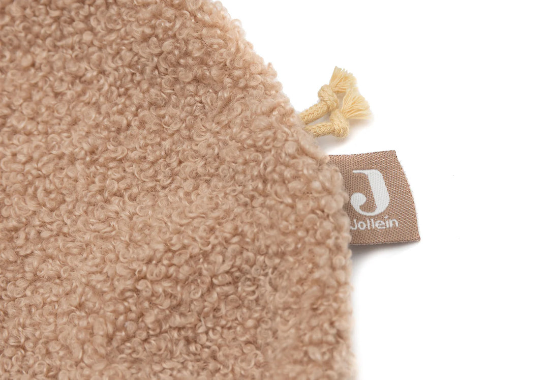 Jollein fopspeendoekje Diego Dog van ribstof in Biscuit met bouclé details