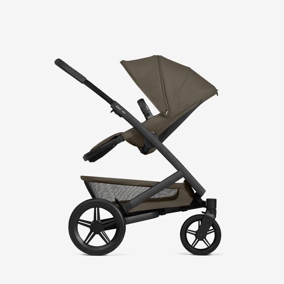 Joolz Geo3 kinderwagen in Special Hazel Brown met XL wielen en grote boodschappenmand.