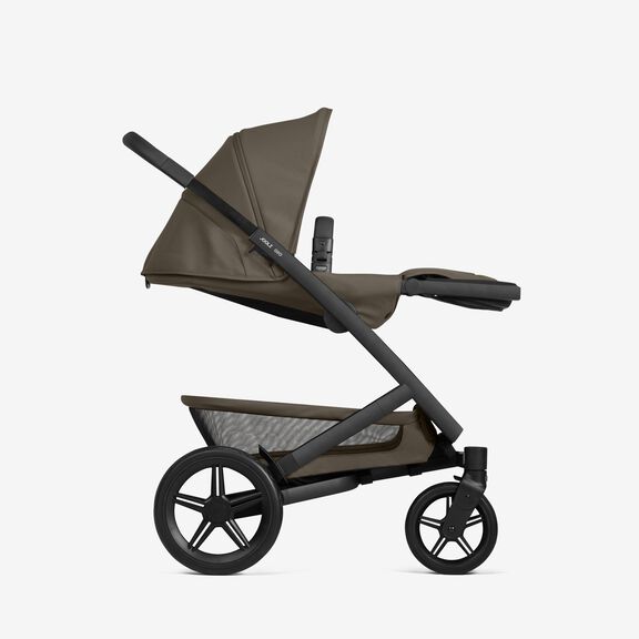 Joolz Geo3 kinderwagen in Special Hazel Brown met XL wielen en grote boodschappenmand.