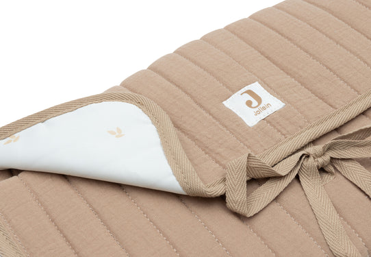 Jollein verzorgingsmatje hydrofiel Biscuit met opbergvakken en striksluiting