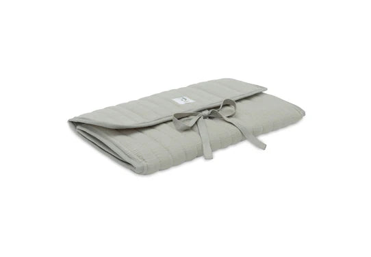 Jollein verzorgingsmatje hydrofiel Olive Green met opbergvakken en striksluiting