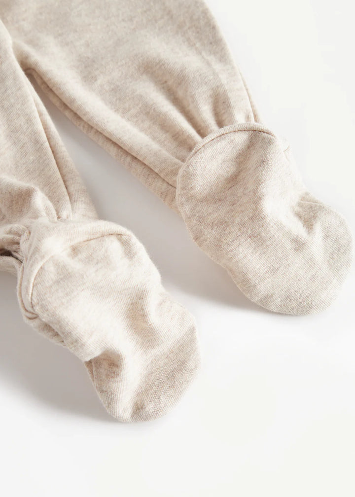 MarMar baby pyjama met voetjes en wikkelsluiting in beige melange