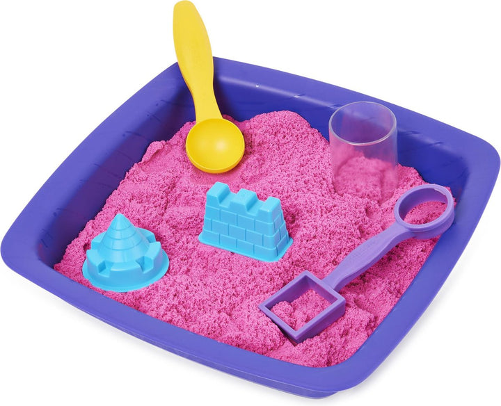 Kinetic Sand set met roze glitterzand, vormpjes en zandbak