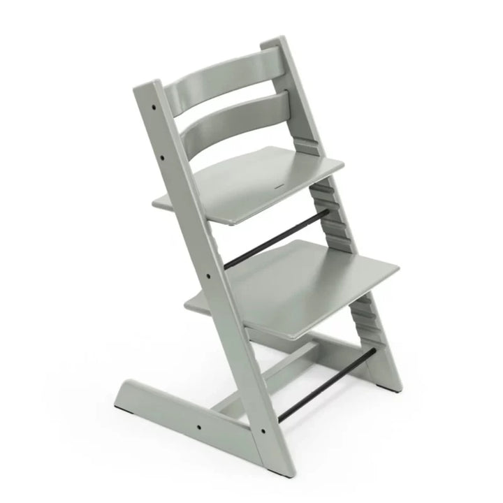 Stokke Tripp Trapp Glacier Green kinderstoel in Scandinavisch design, verstelbaar en duurzaam.