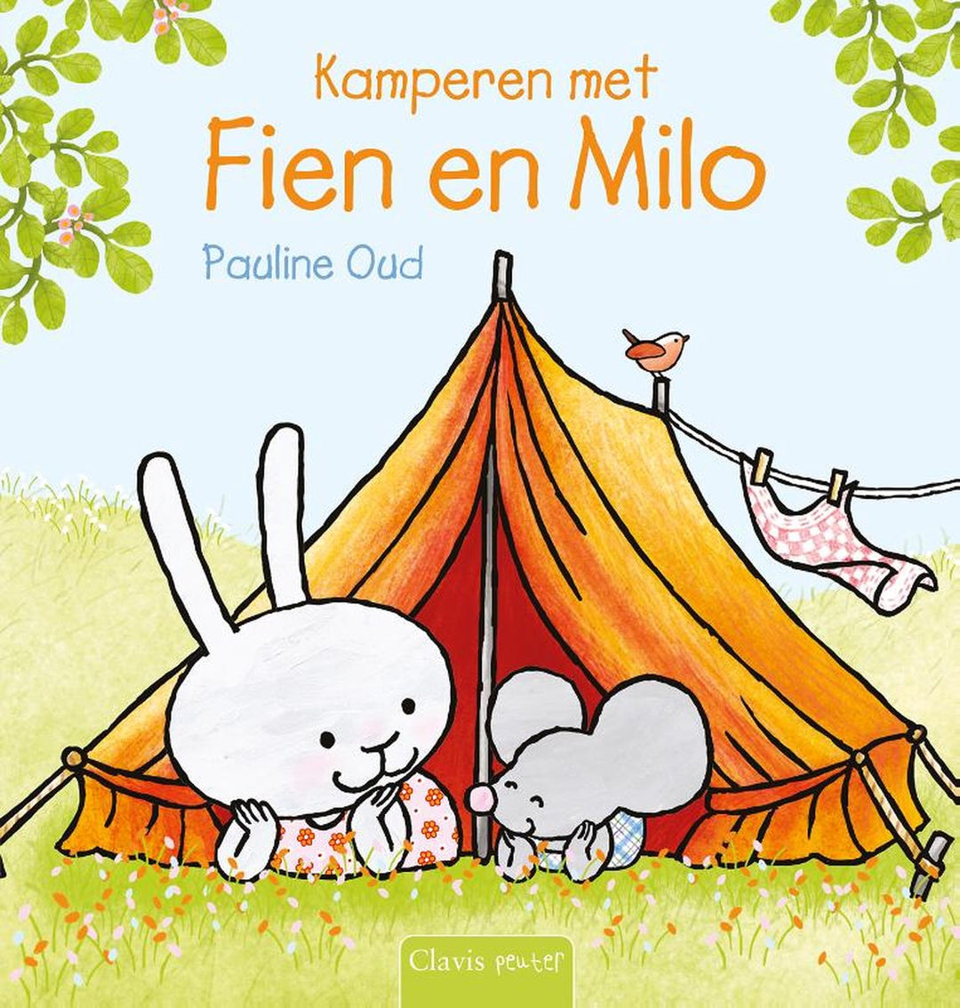 Cover van 'Kamperen Met Fien En Milo' door Clavis, een kinderboek over kamperen met kleurrijke illustraties van Fien en Milo