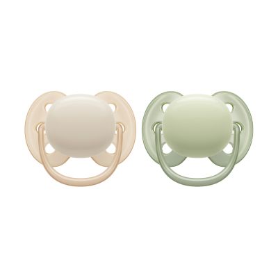 Philips Avent Ultra Soft Fopspeen in beige en lichtgroen, ideaal voor baby's van 0-6 maanden.