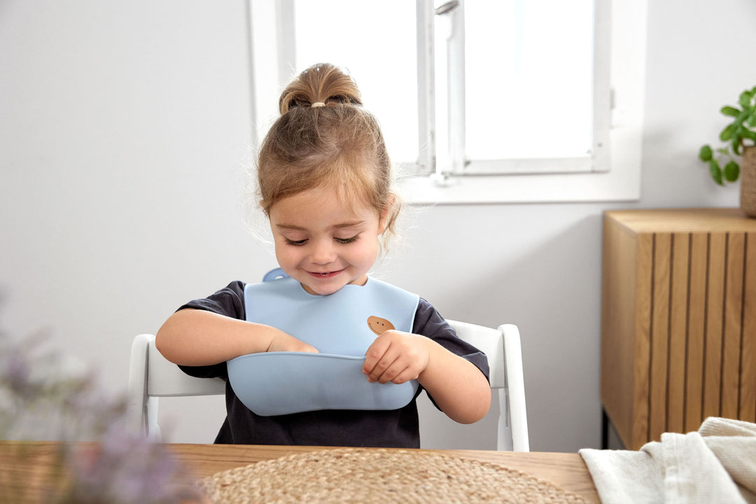 Lassig Siliconen Slab Happy Rascals Smile in Sky Blue met opvangzak