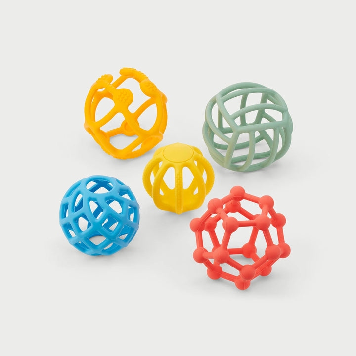 Set van 5 flexibele silicone ballen van Tickit in regenboogkleuren met open structuren