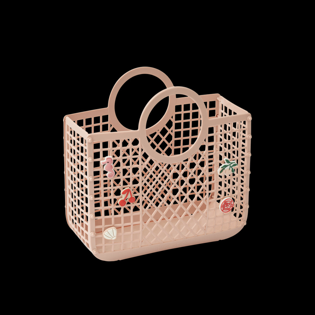 Liewood Samantha mandje in Rose met decoratieve charms, demonteerbaar