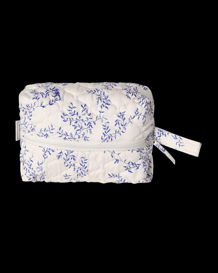 Garbo & Friends toilettas met Jardim bloemenprint in gewatteerd biologisch katoen