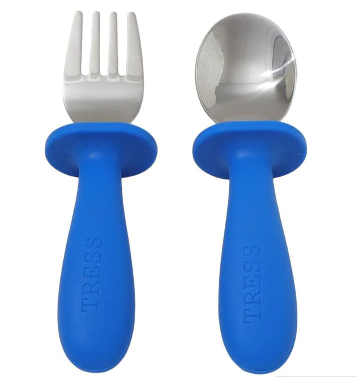 Tress kinderbestek set in blauw: lepel en vork van siliconen en roestvrij staal