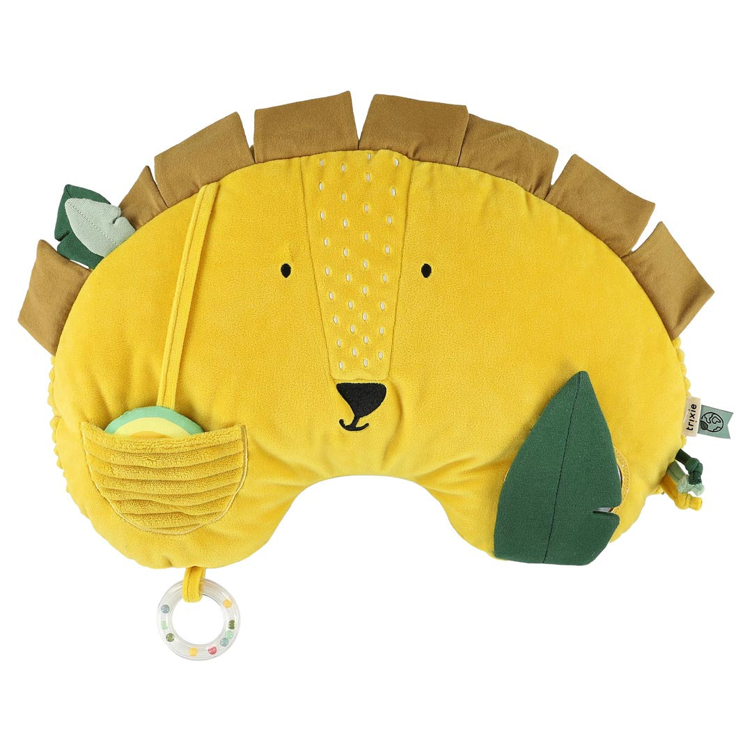 Trixie activiteitenkussen Tummy Time Mr. Lion met spiegel, kralen en belletje