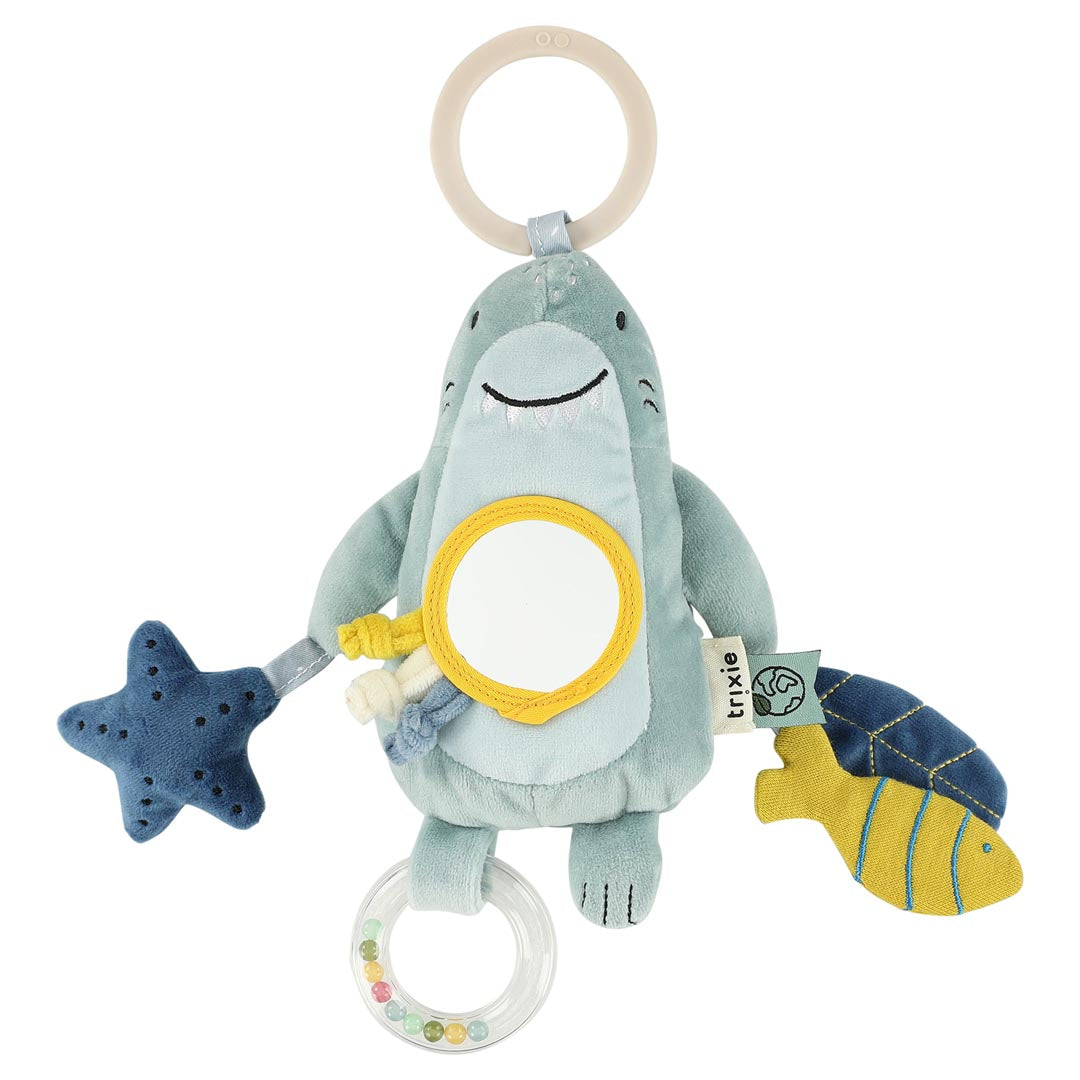 Trixie hangend activiteitenspeeltje Mr. Shark met spiegel, kralen en knisperend papier
