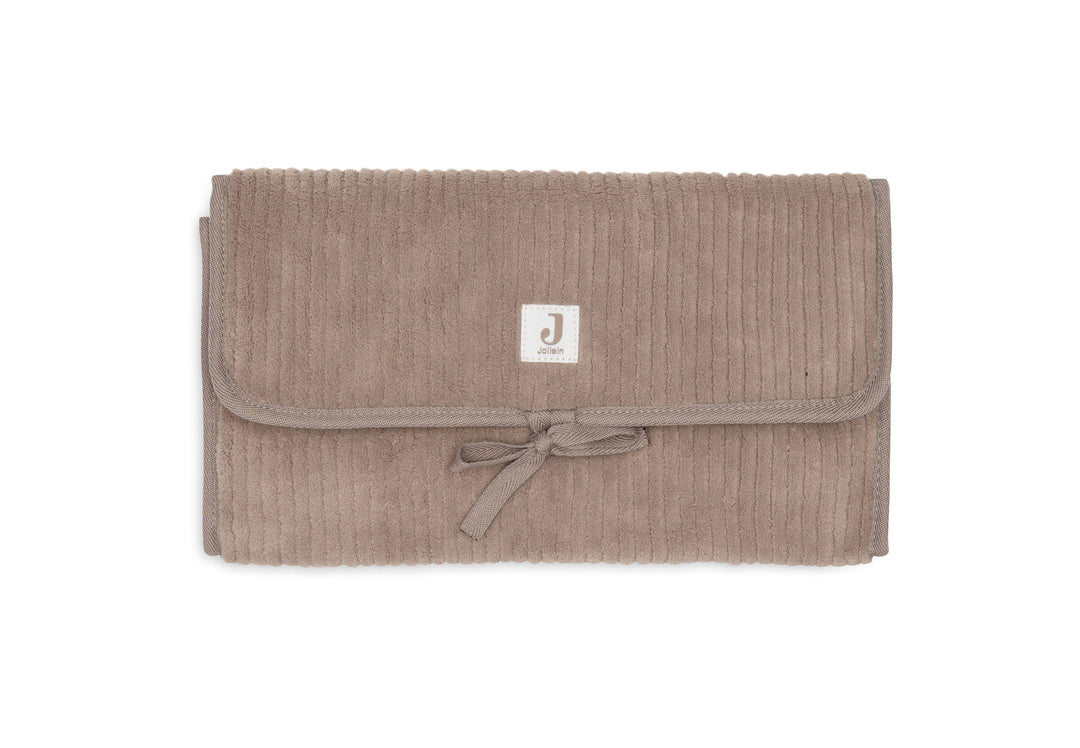 Jollein verzorgingsmatje Cloudy Rib Milky Coffee met leaf print binnenkant en opbergvakken