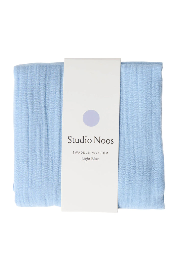 Studio Noos lichtblauwe effen tetradoek, medium formaat