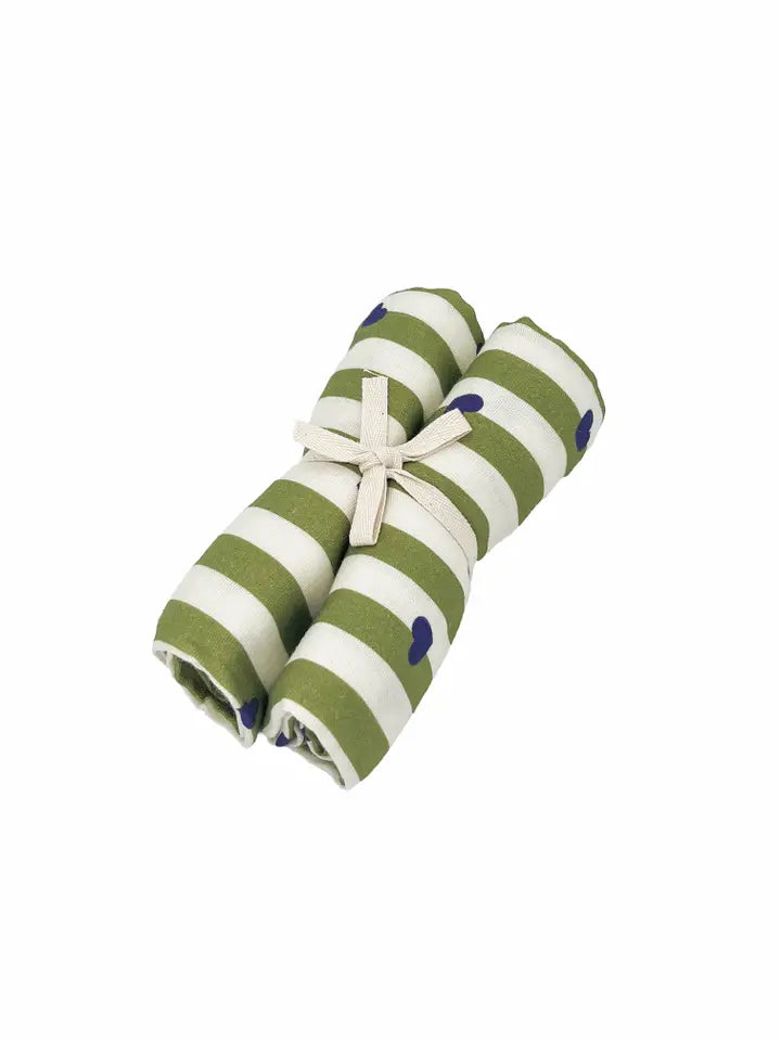 Set van twee Milinane tetradoeken 70x70 cm met Stripe Love patroon in mousseline katoen