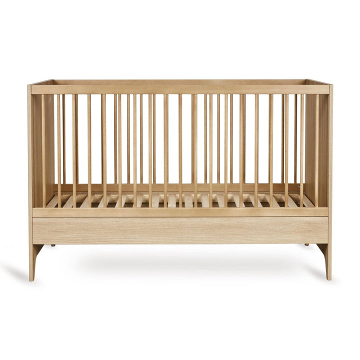 Quax Tsugi meegroeibed 70x140 cm in warme Honey Ash kleur met houten poten