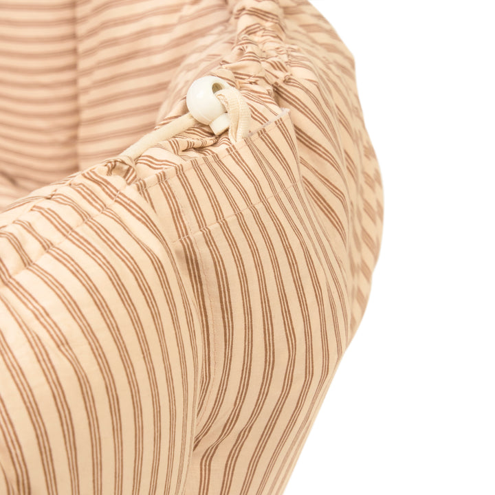 Play & Go Speelmat Bloom Stripes Brown, omgevormd tot babynestje en opbergzak, ideaal voor baby’s