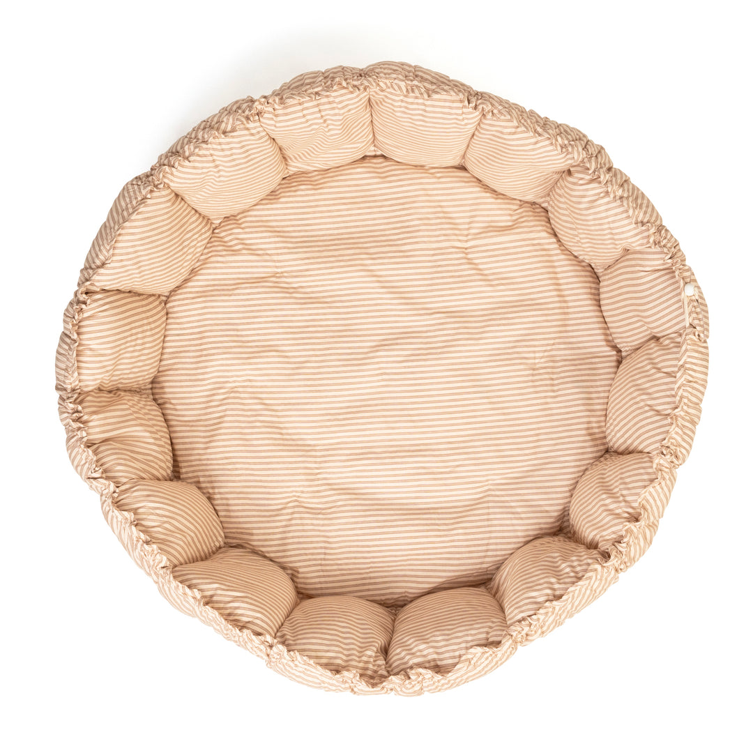 Play & Go Speelmat Bloom Stripes Brown, omgevormd tot babynestje en opbergzak, ideaal voor baby’s