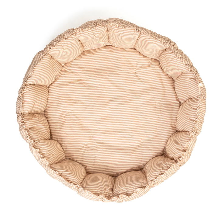 Play & Go Speelmat Bloom Stripes Brown, omgevormd tot babynestje en opbergzak, ideaal voor baby’s