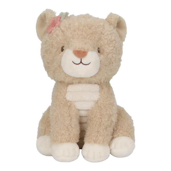 Little Dutch Safari Friends knuffel leeuwin van 17 cm in geel met bloemetje achter het oor.