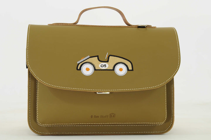 Own Stuff Car boekentas in Moss van 100% leer met automotief en magneetsluiting.