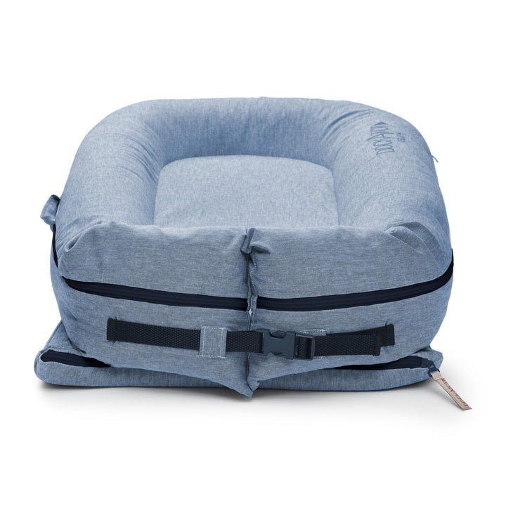 Baby Nest Deluxe+ True Blue Chambray