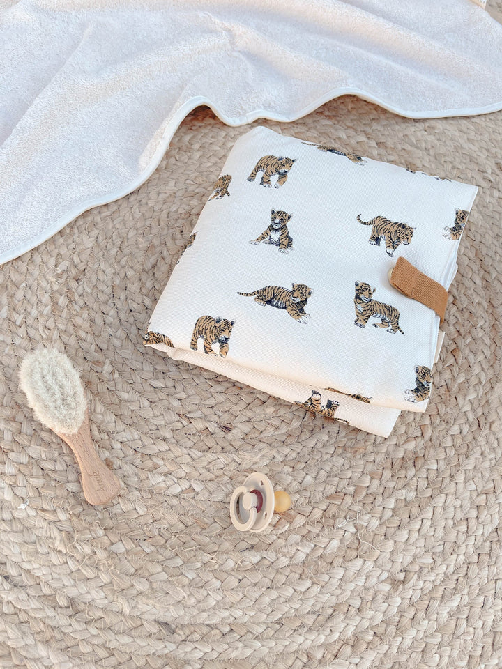 Milinane - Verzorgingsmatje Adam Tiger