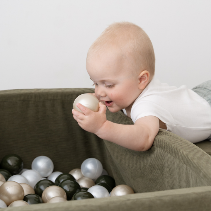 Sense2Play - 4-in-1 Foam Ball Pit Play Set Corduroy Green