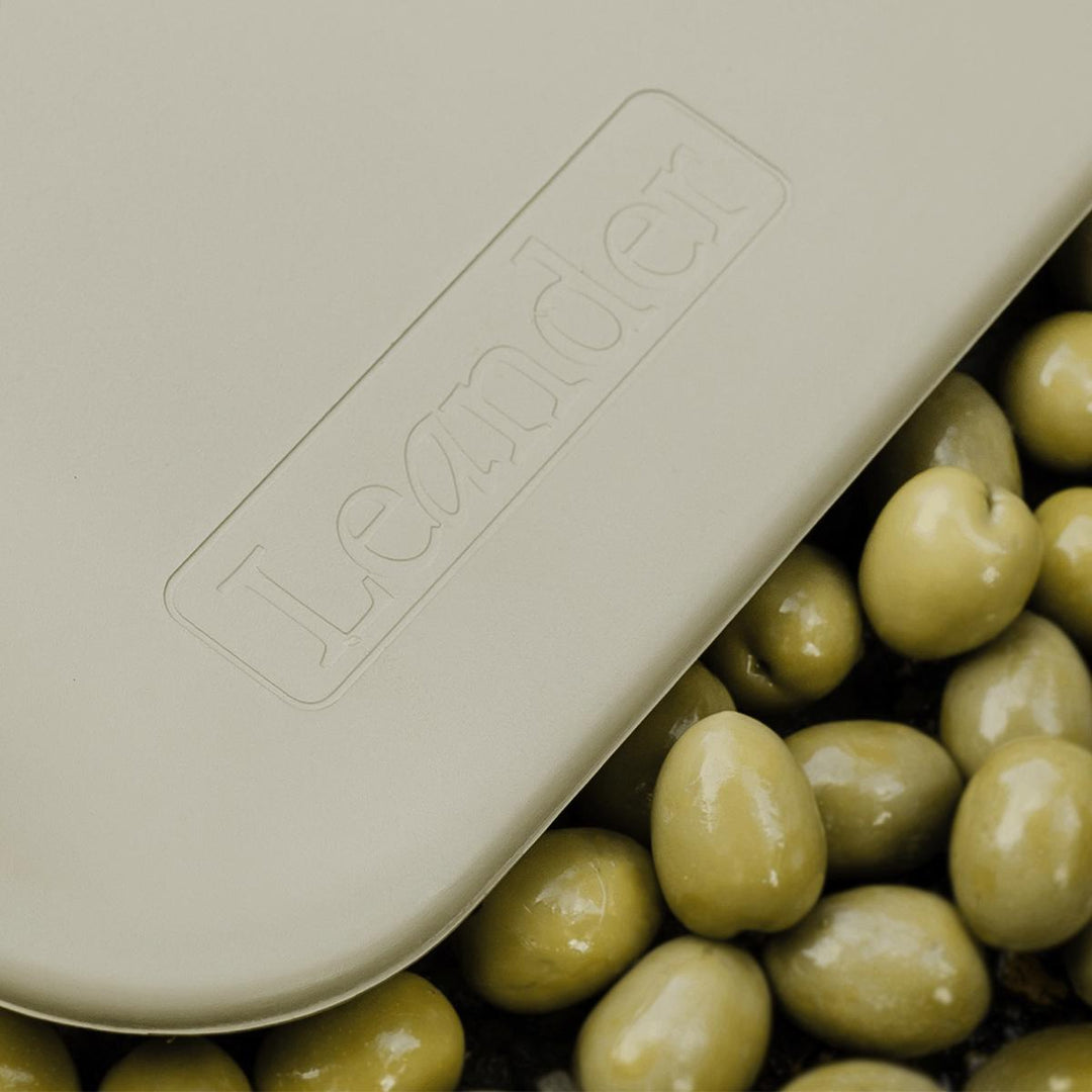 Leander - Waskussen Matty | Olive