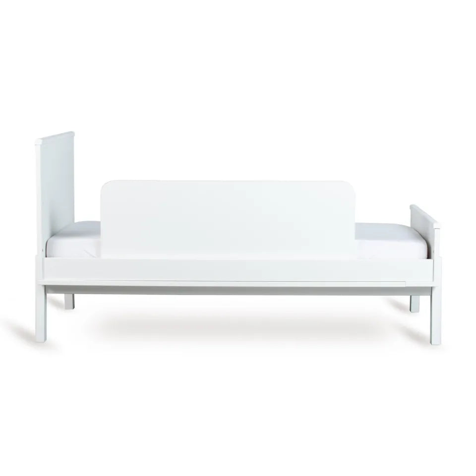 Quax Cream uitvalbeschermer 90 cm, zorgt voor veiligheid terwijl uw kind droomt