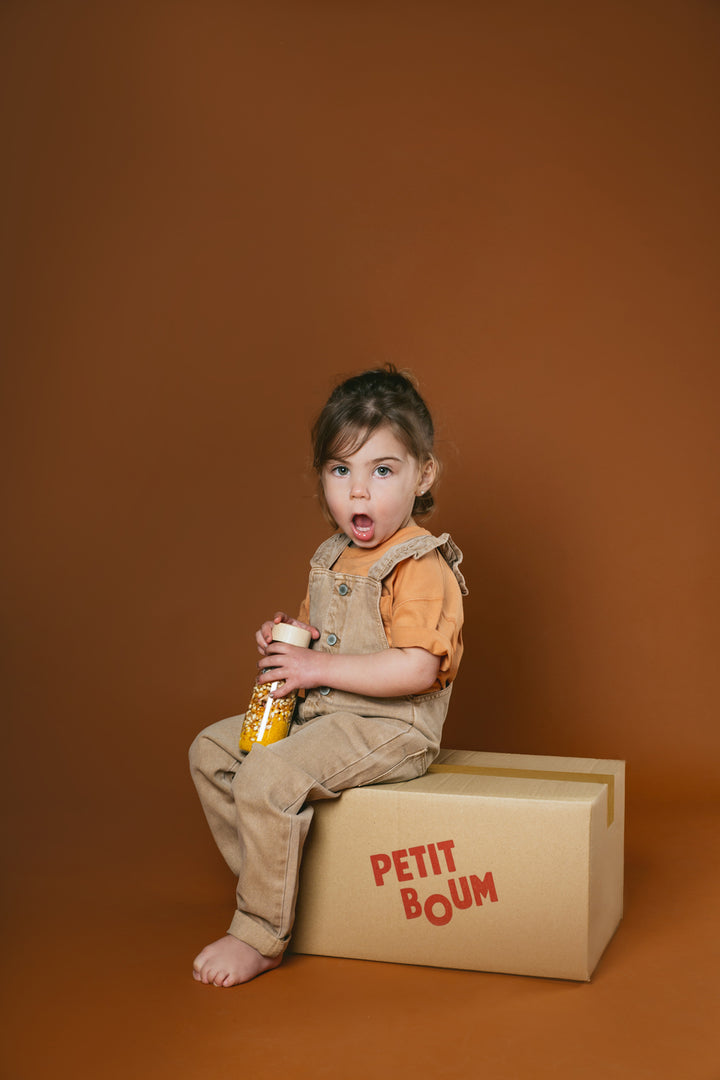 Petit Boum Sensorische Fles Boerderij met glitters en kleurrijke elementen