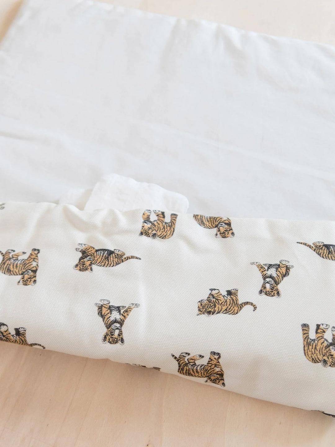 Milinane - Verzorgingsmatje Adam Tiger