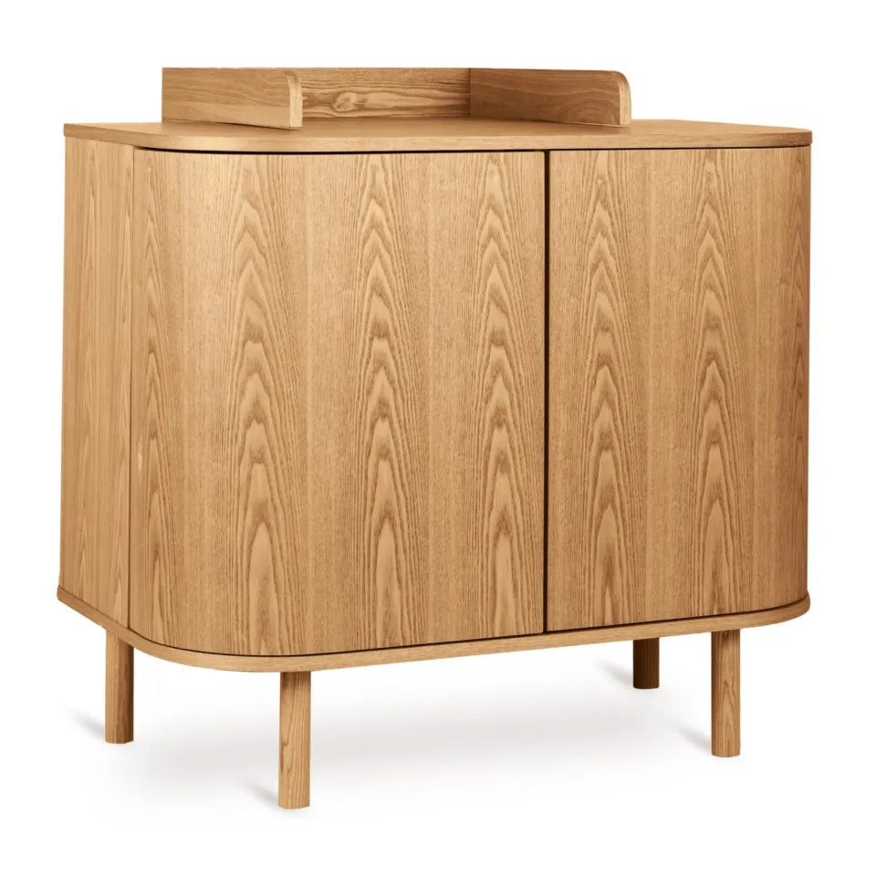 "Quax Yume Commode Extensie in Natural Ash, transformeert commode naar een veilige en stijlvolle luiertafel"