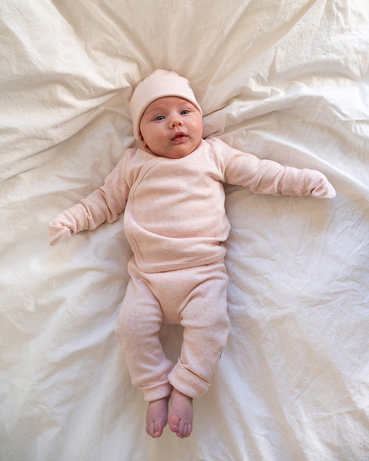 Lodger Joggingbroek baby met voetjes in Tan – biologisch katoen