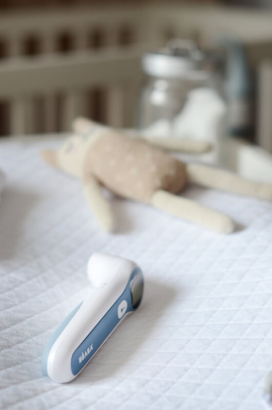 Béaba Thermospeed infrarood thermometer voor oor en voorhoofd, met LCD-scherm