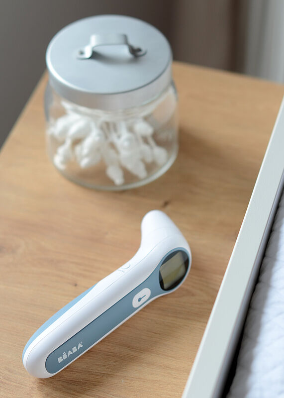 Béaba Thermospeed infrarood thermometer voor oor en voorhoofd, met LCD-scherm