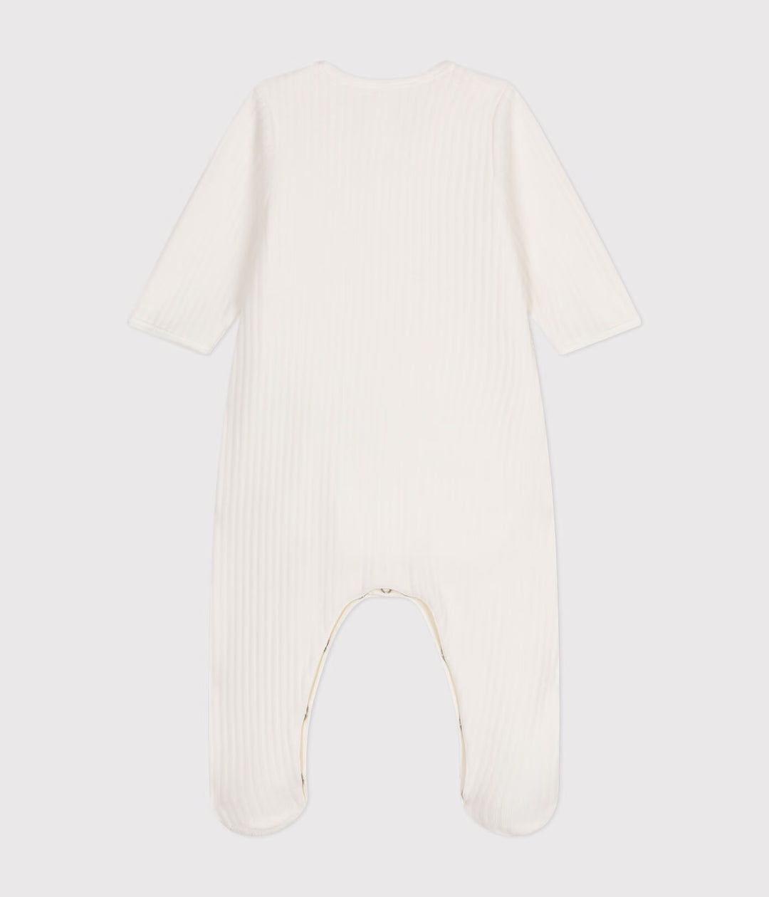 Zachte Petit Bateau babybody met hartje in marshmallowkleur