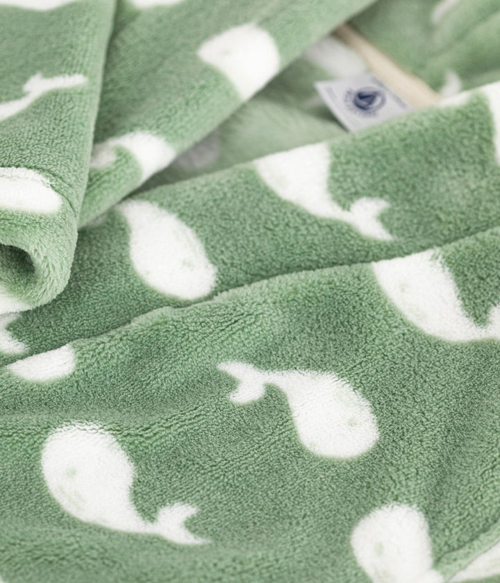 Petit Bateau fleece badjas met walvissenprint in Saule / Marshmallow