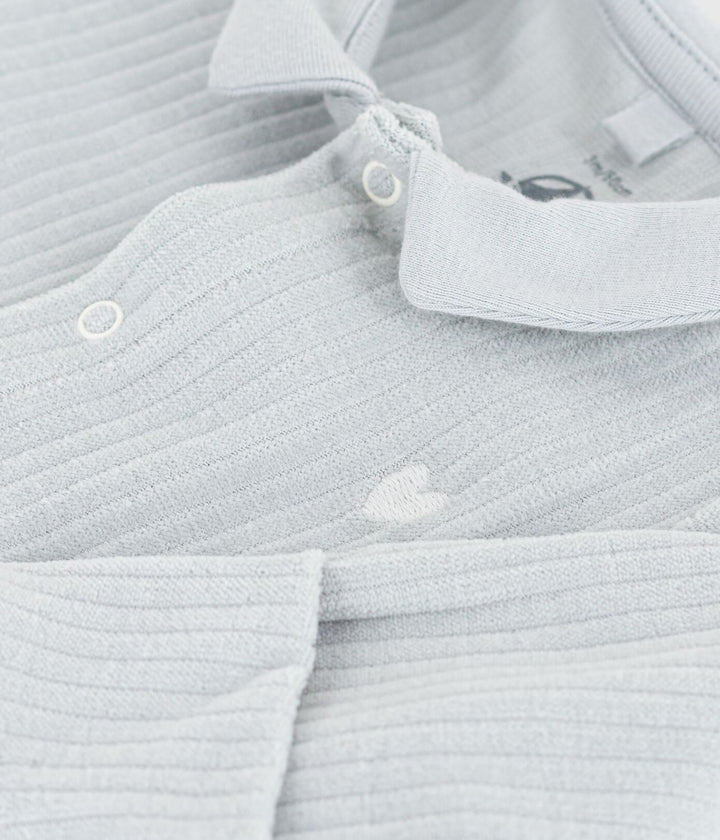 Petit Bateau pyjama blauw met wit hartje en kraagje